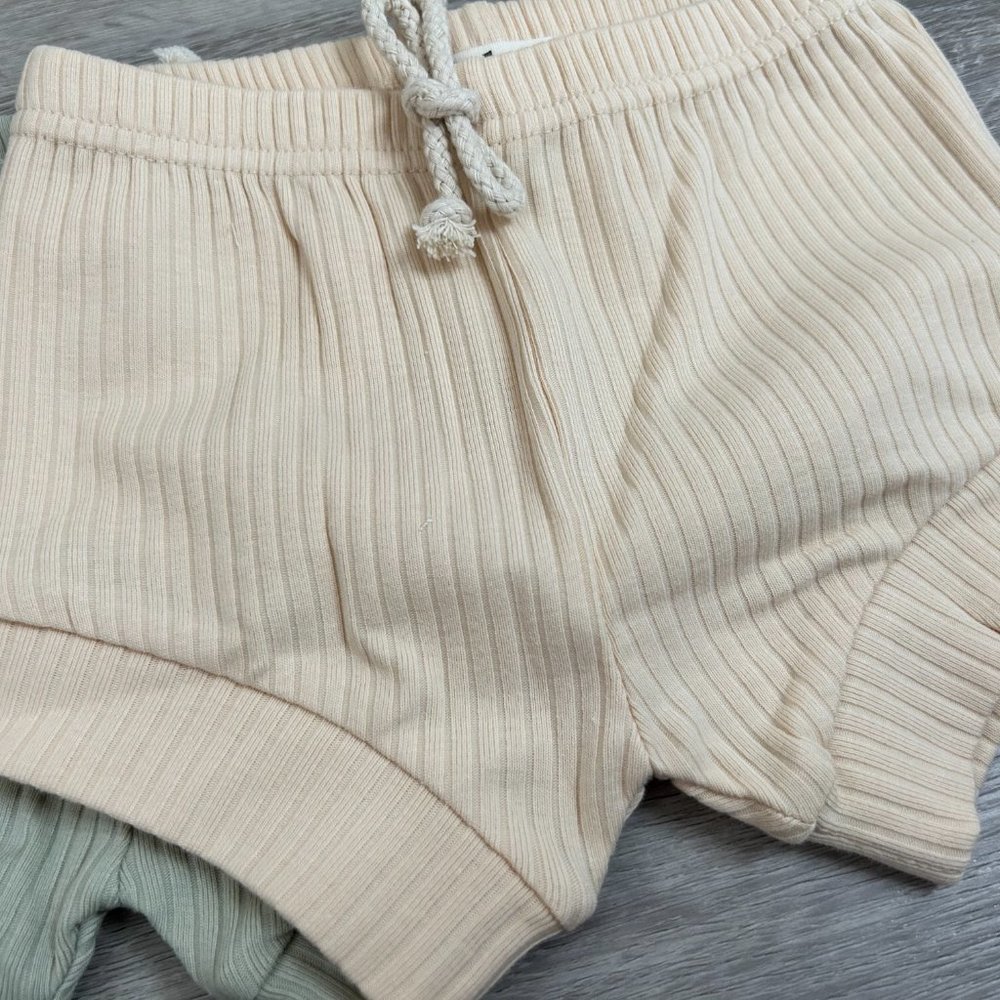 Neutral Ribbed Short Set - Picture 6 of 6